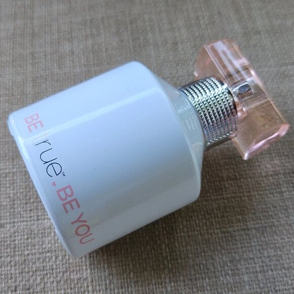 True by Rue 21 Women Perfume EAU DE PARFUM BE TRUE Spray Size 50ml 1.7 oz - Picture 9 of 10